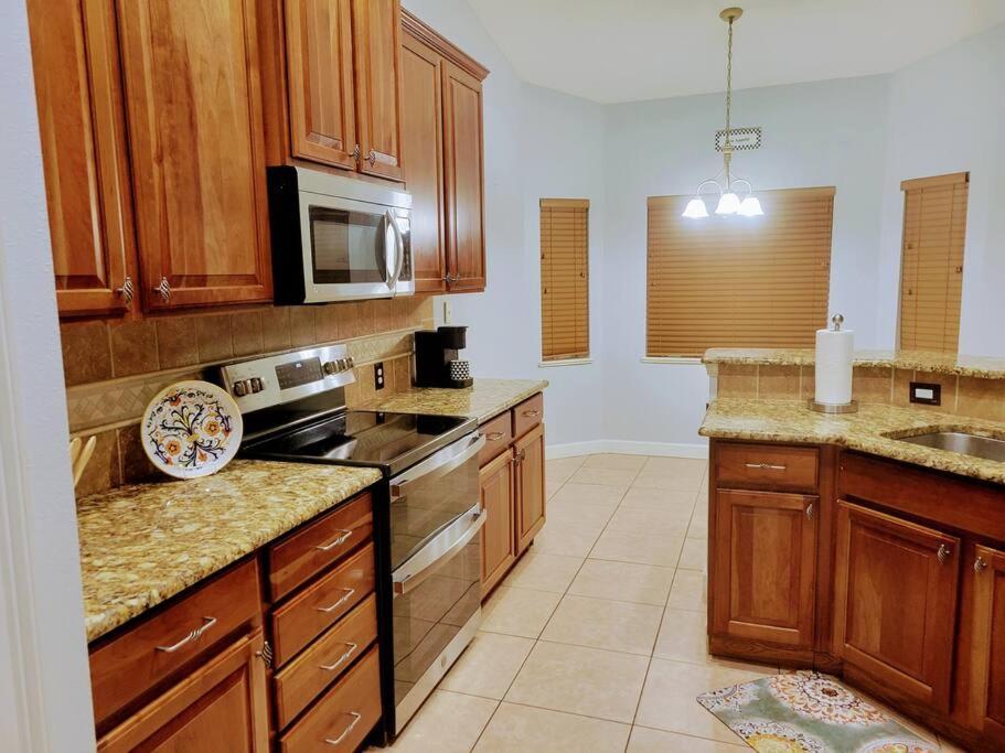 Charming Vacation Home In Port St Lucie. Port St. Lucie Eksteriør billede