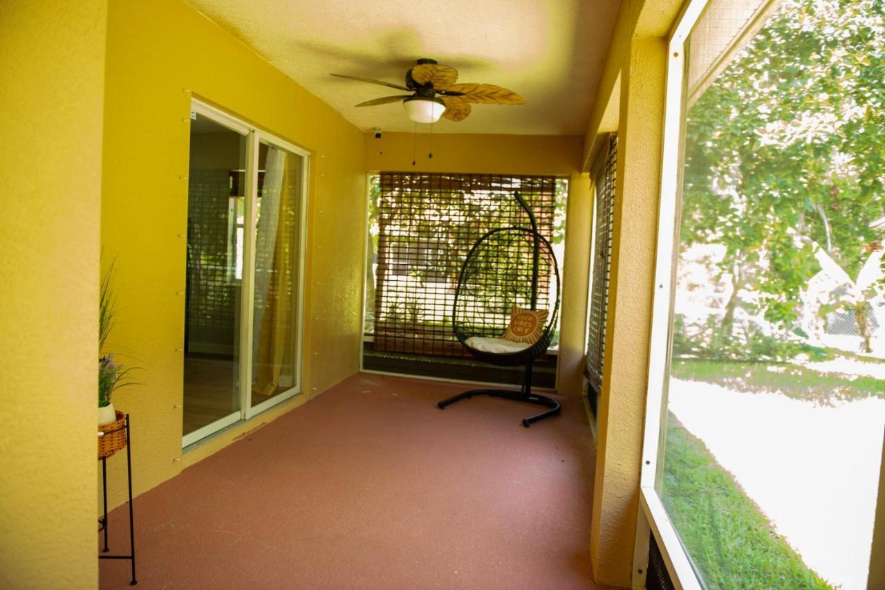 Charming Vacation Home In Port St Lucie. Port St. Lucie Eksteriør billede